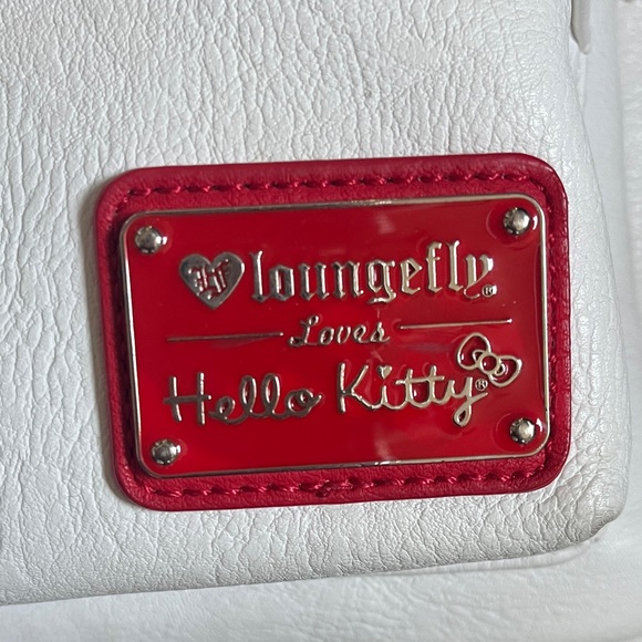 Hello Kitty White and Pink Backpack - Picture 2 of 5